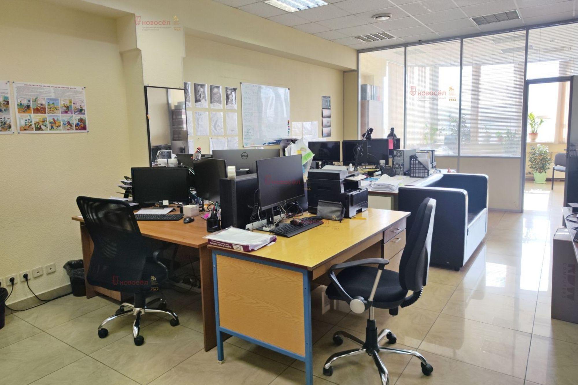 Сдать офис, помещение под офис за 65 000 рублей на Крестинского 44