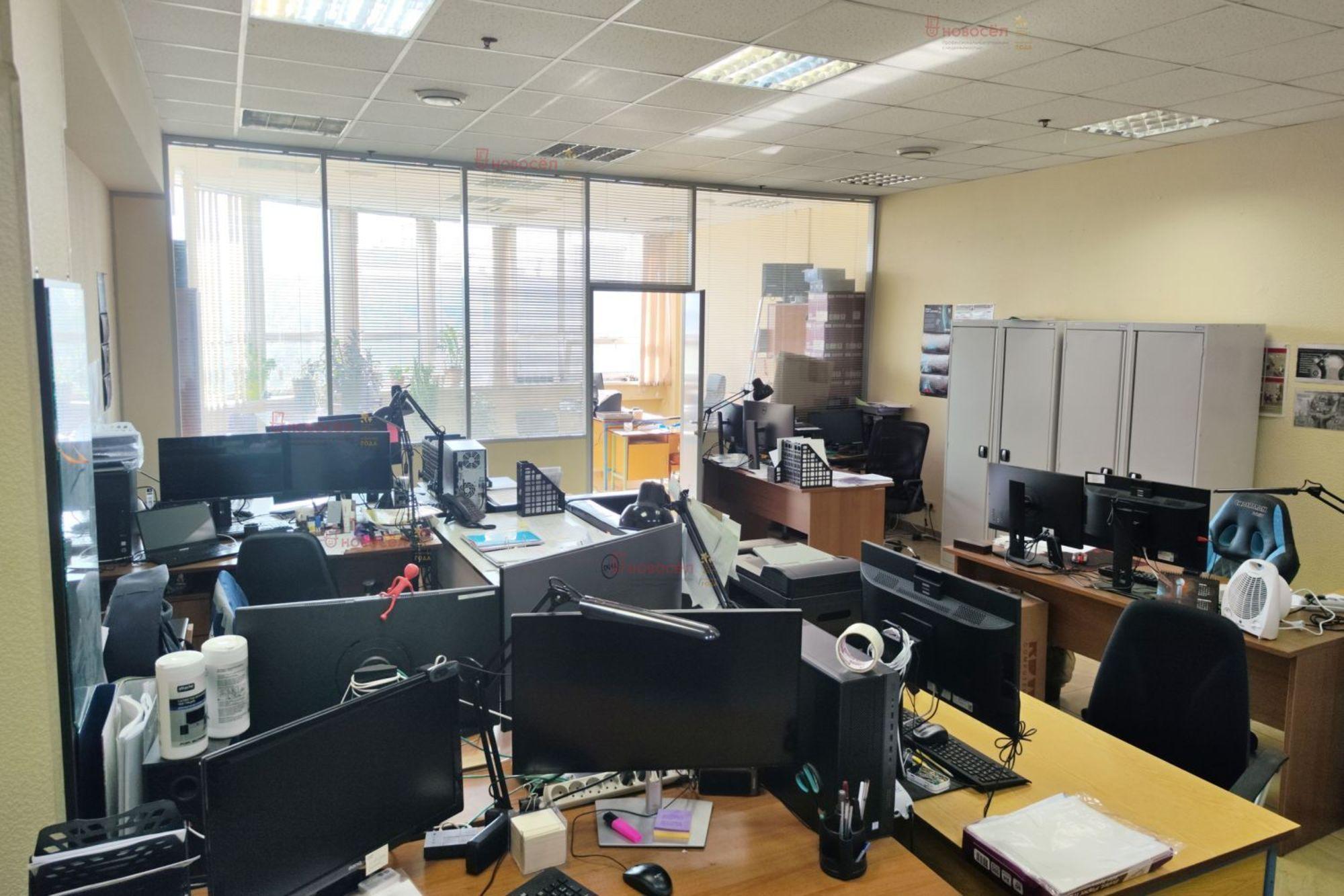 Сдать офис, помещение под офис за 65 000 рублей на Крестинского 44