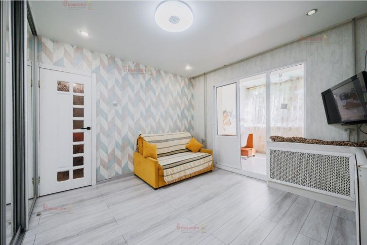 2-комн квартира Ирбитская 66