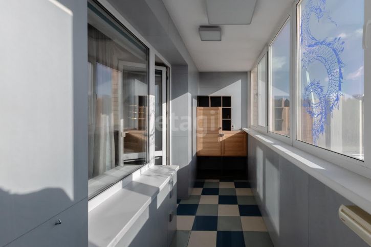 4-комн квартира Рощинская улица