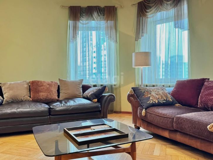 3-комн квартира Пешеходная улица