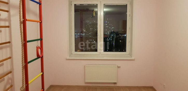 3-комн квартира Разливная улица