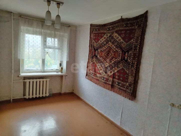 3-комн квартира улица Красных Командиров