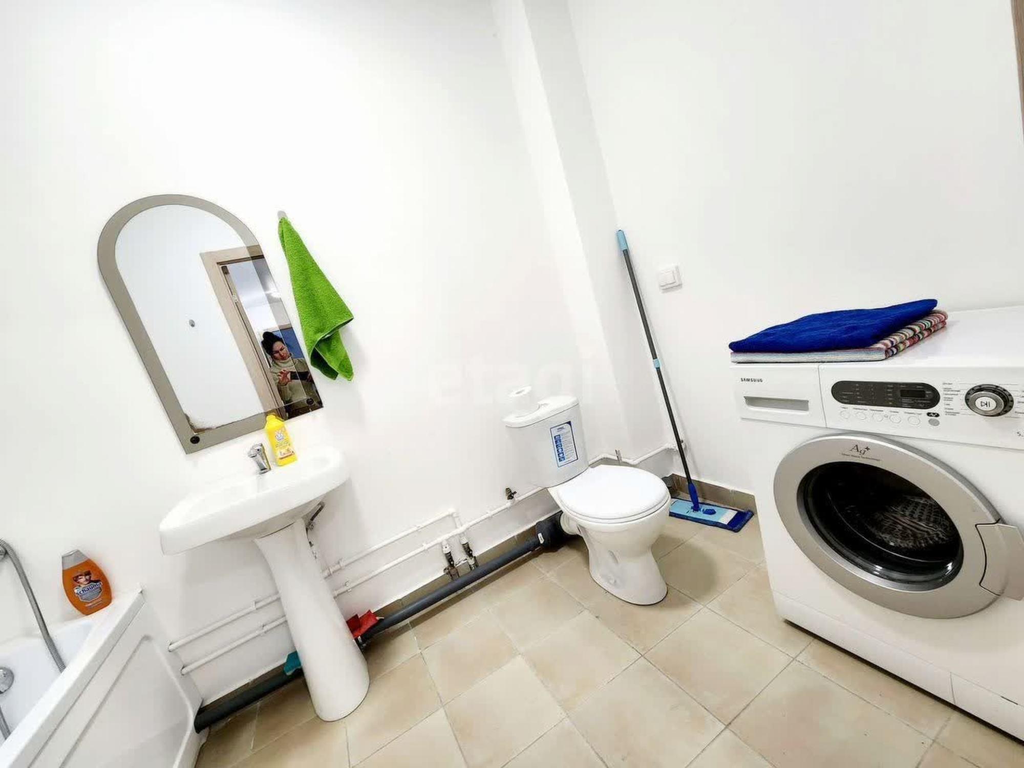 Продажа 2-комн квартиры проспект Академика Сахарова