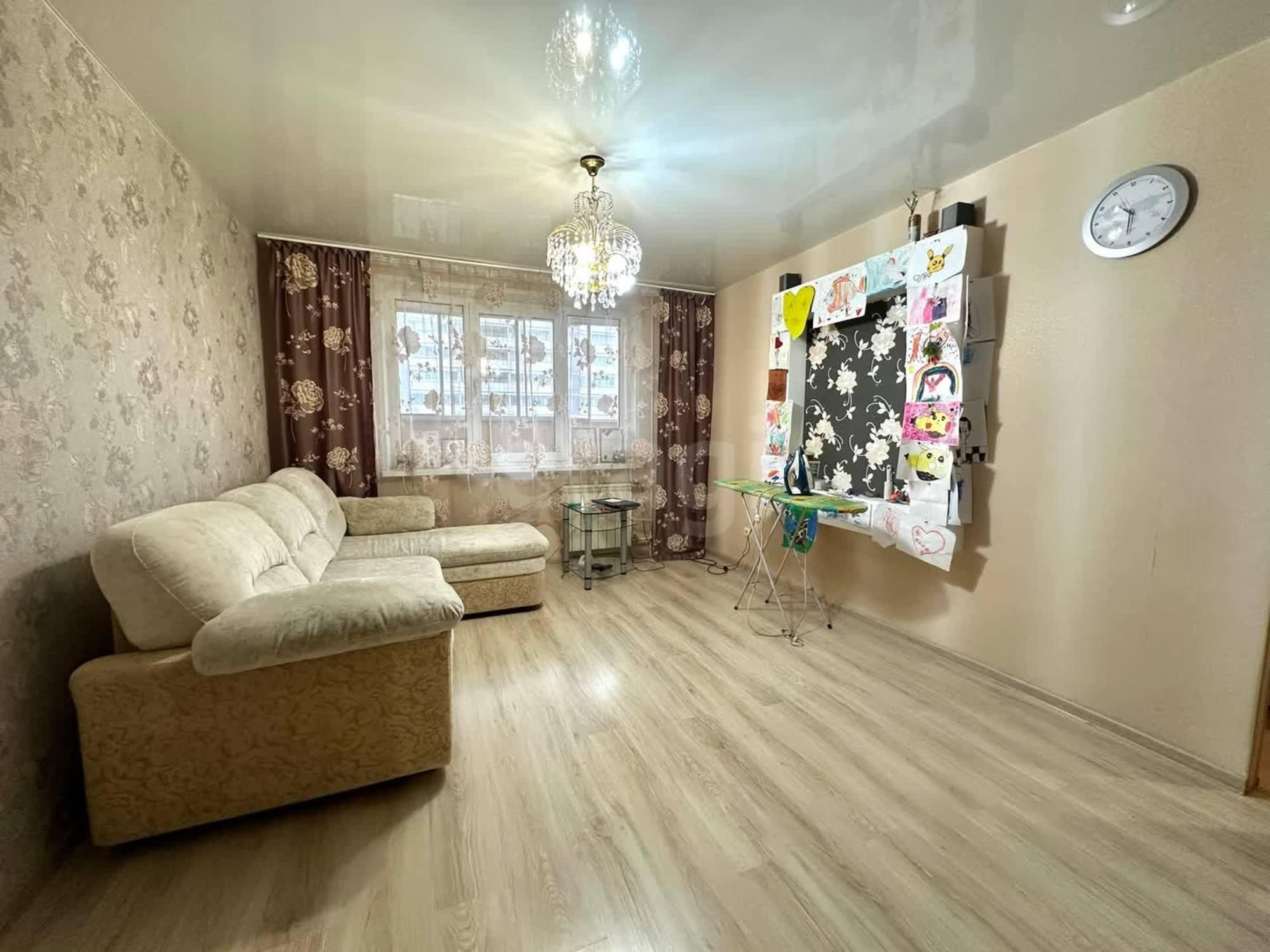 Продажа 2-комн квартиры улица Академика Бардина