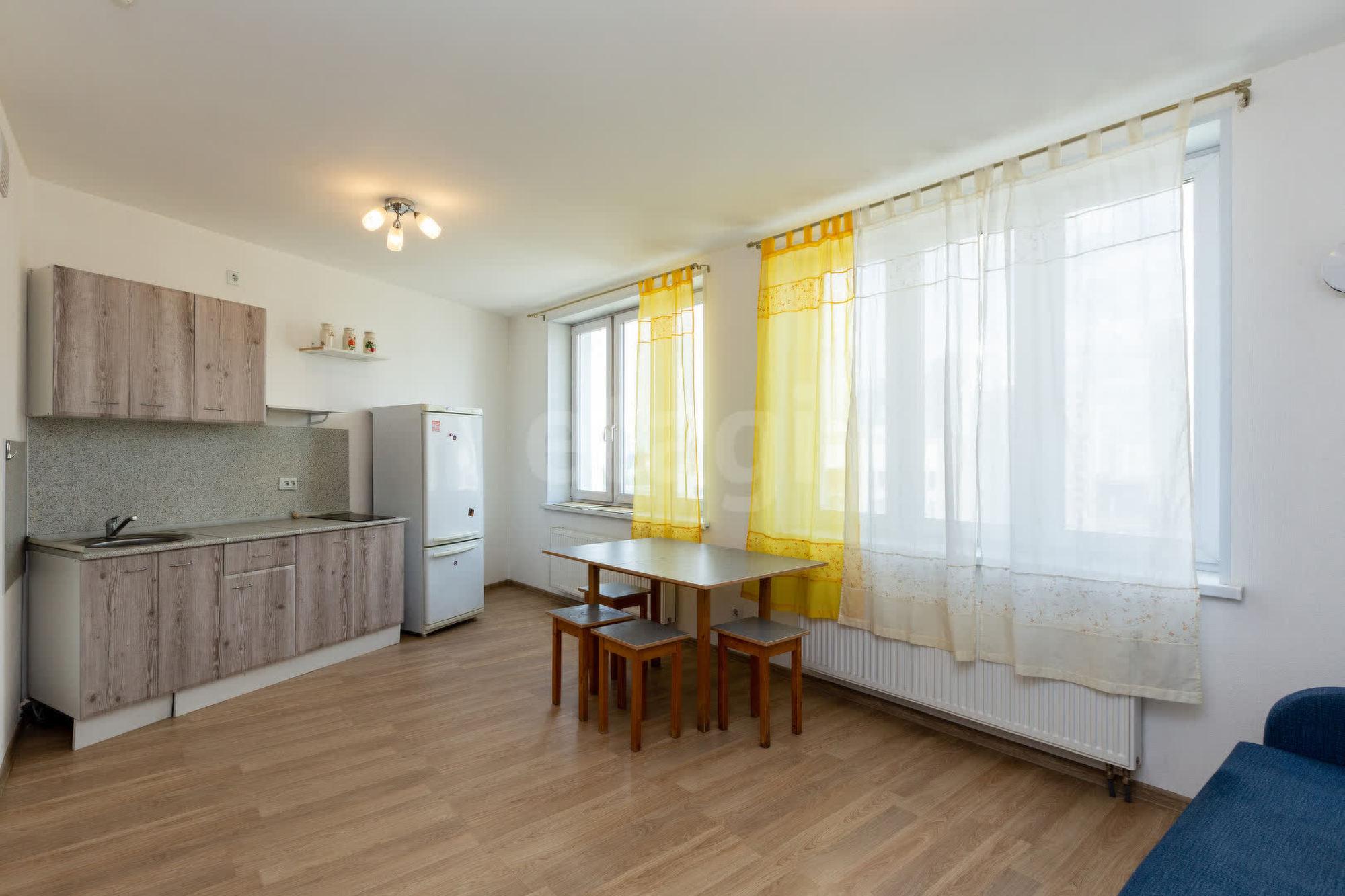 Продажа студии улица Академика Парина