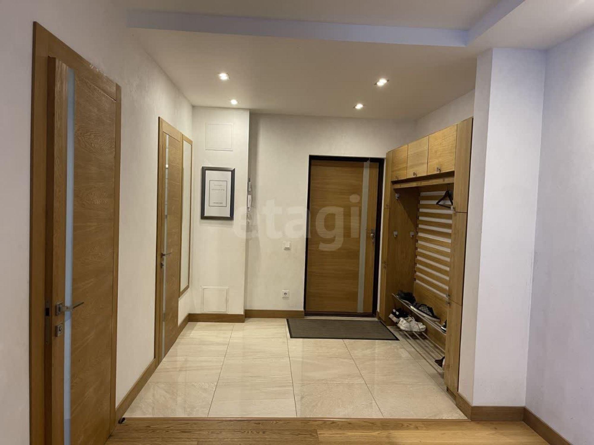 Продажа 3-комн квартиры Московская улица