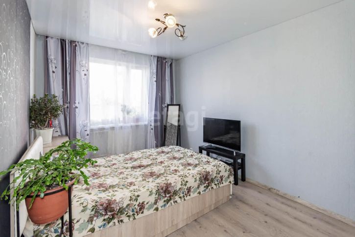 2-комн квартира улица Старых Большевиков