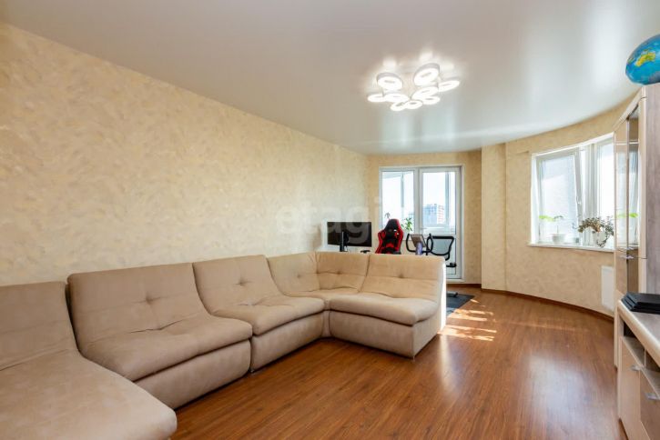 3-комн квартира Луганская улица