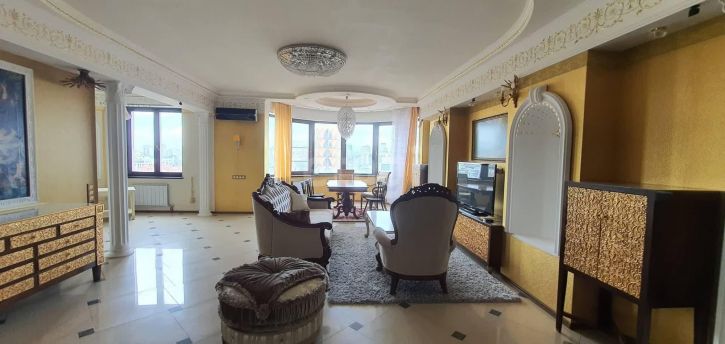 2-комн квартира улица Белинского