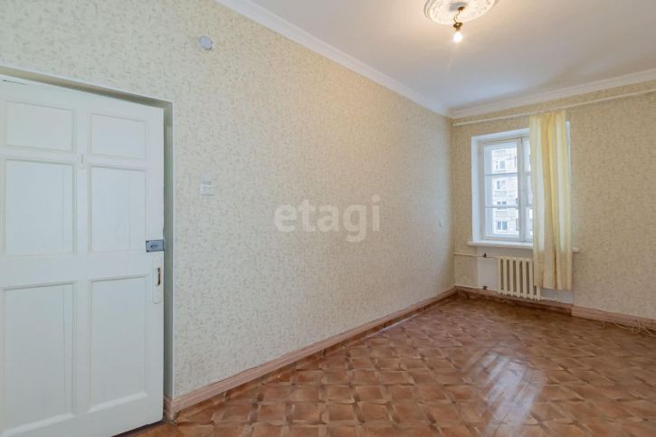 3-комн квартира улица Индустрии