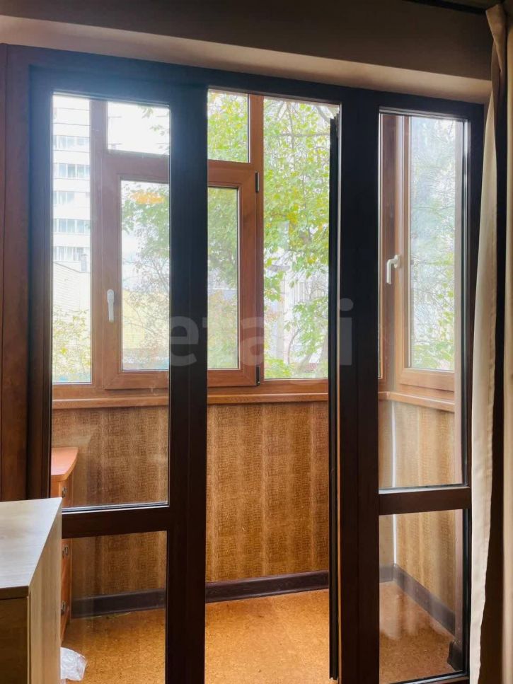 3-комн квартира улица Пальмиро Тольятти