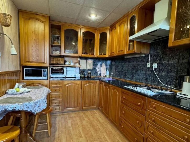 3-комн квартира улица Учителей