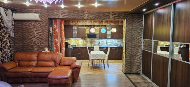 4-комн квартира Насосный переулок