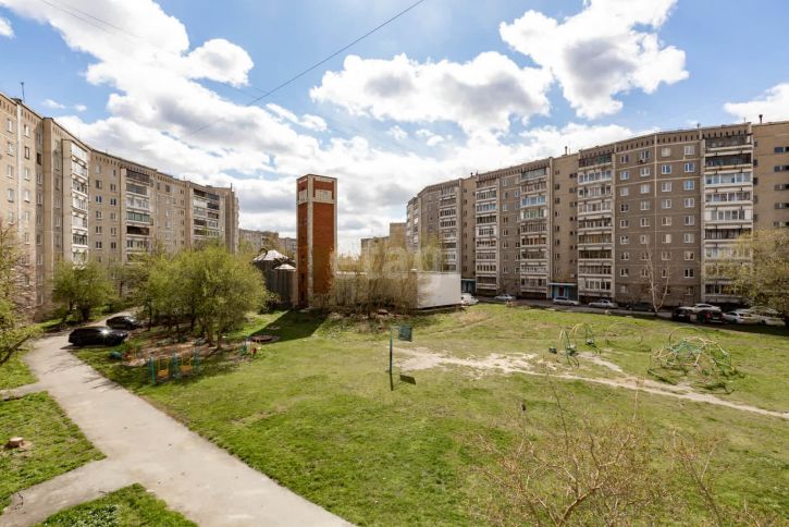 3-комн квартира улица Анны Бычковой