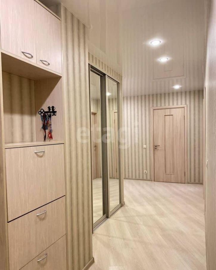 3-комн квартира улица Вилонова