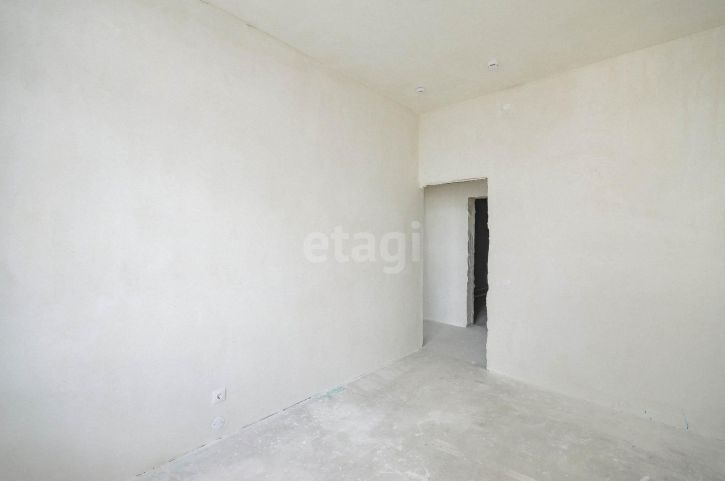 3-комн квартира улица Краснолесья