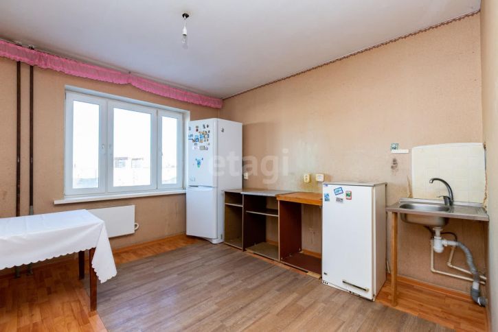 3-комн квартира Эскадронная улица