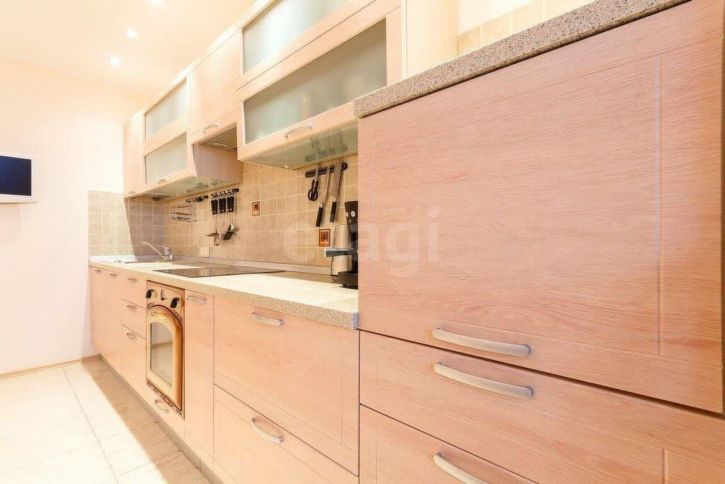 3-комн квартира улица Куйбышева