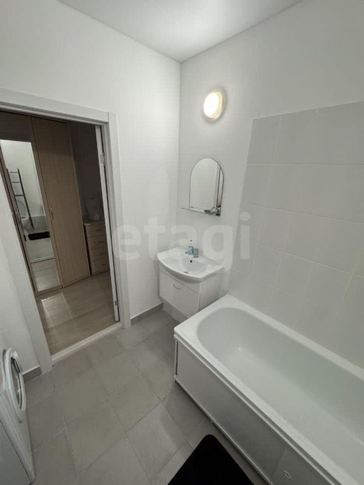 Студия улица Академика Ландау