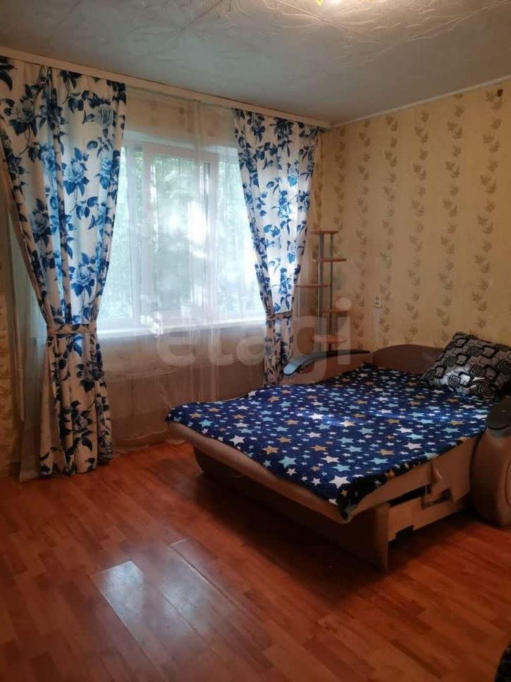 3-комн квартира улица Серафимы Дерябиной