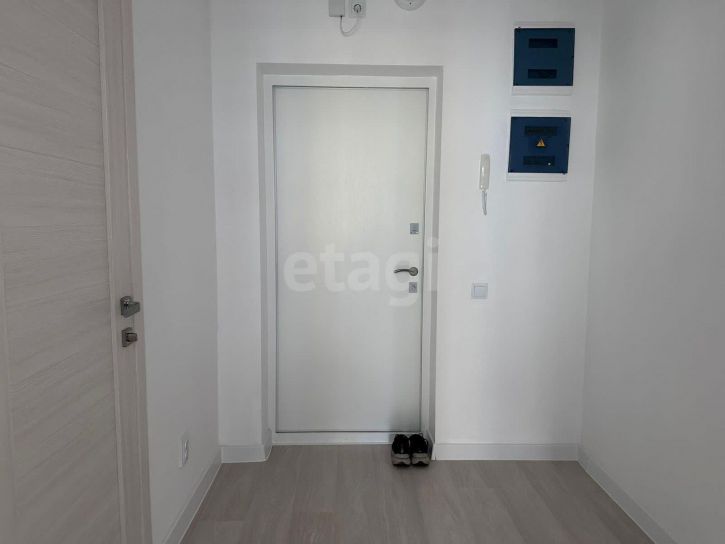 Студия улица Академика Ландау