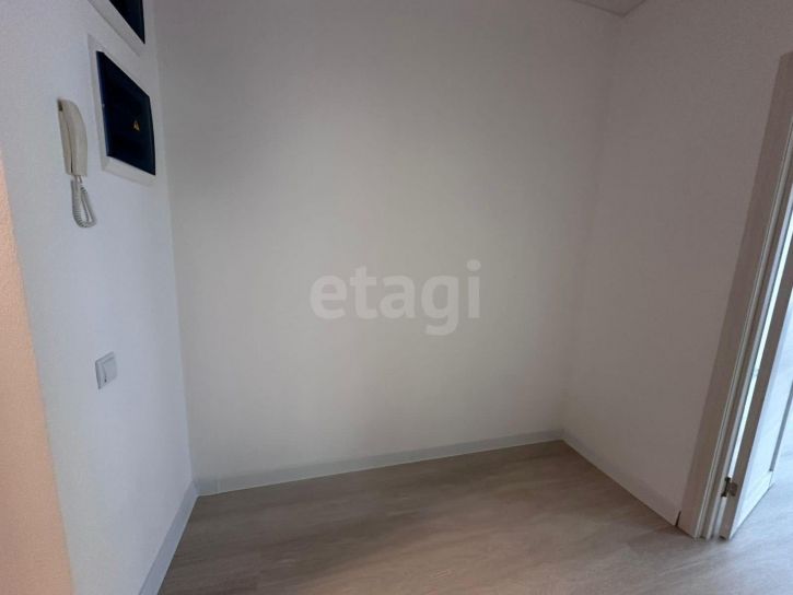 Студия улица Академика Ландау