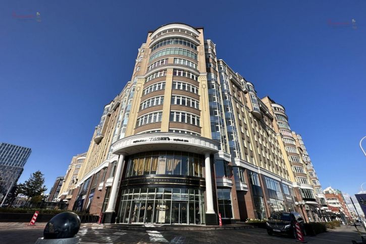 3-комн квартира Хохрякова 48