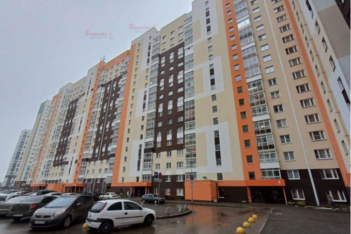 2-комн квартира Латвийская 56
