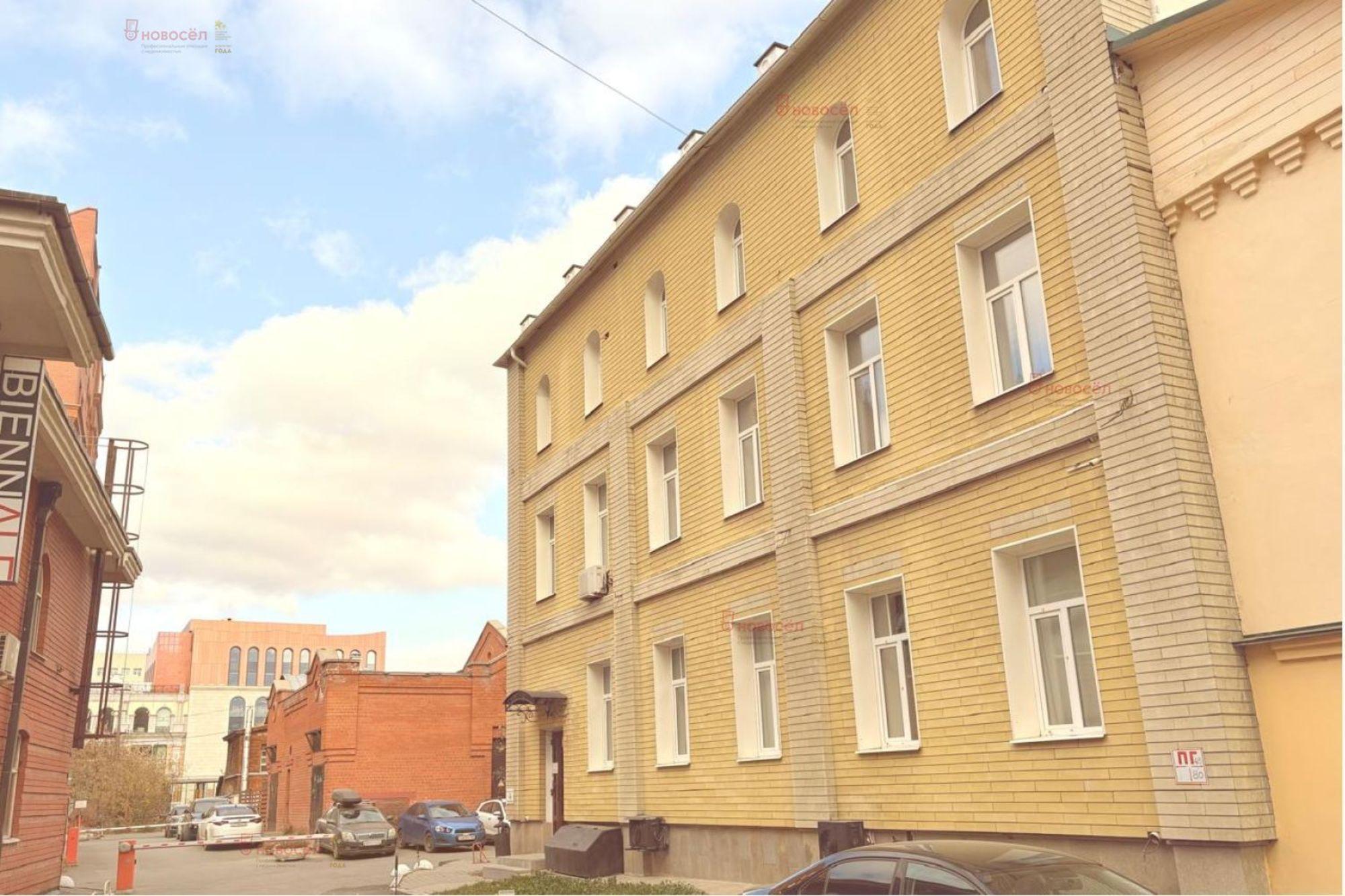 Сдать офис, помещение под офис за 480 000 рублей на Розы Люксембург 16