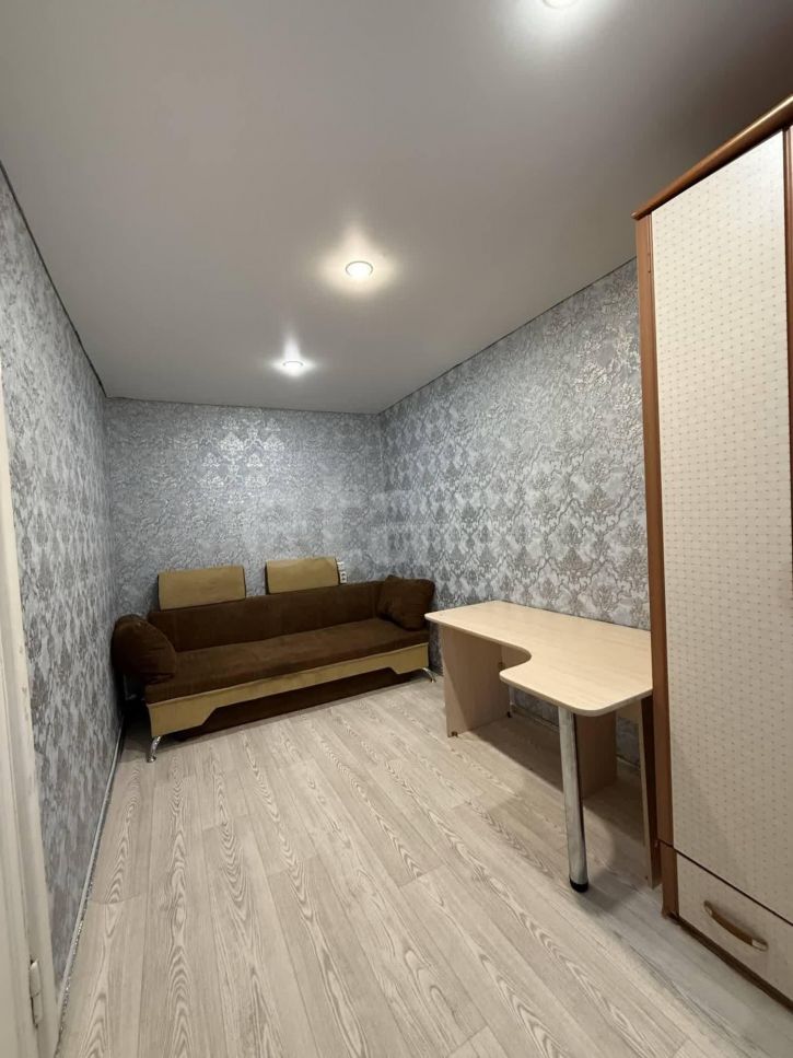 2-комн квартира проспект Космонавтов