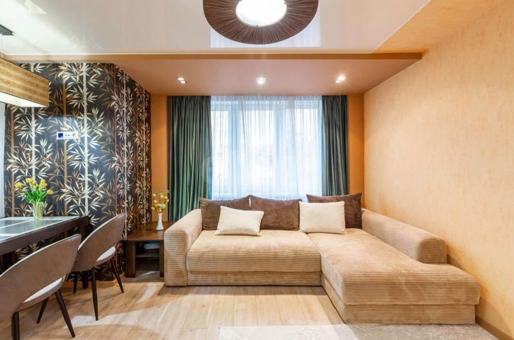 3-комн квартира Рощинская улица