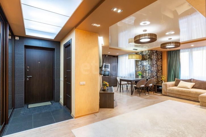 3-комн квартира Рощинская улица