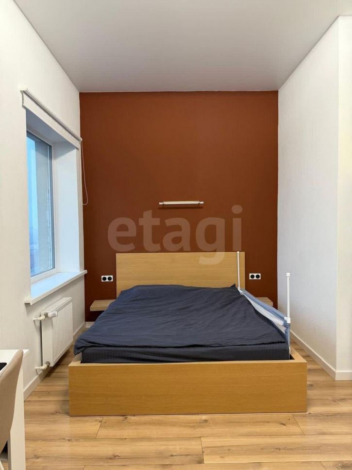 2-комн квартира улица Большакова