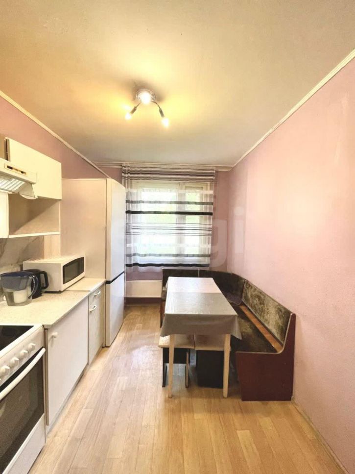 4-комн квартира улица Калинина