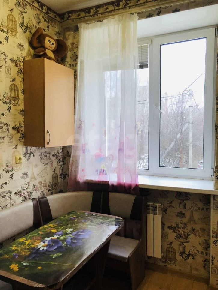 Комната Братская улица