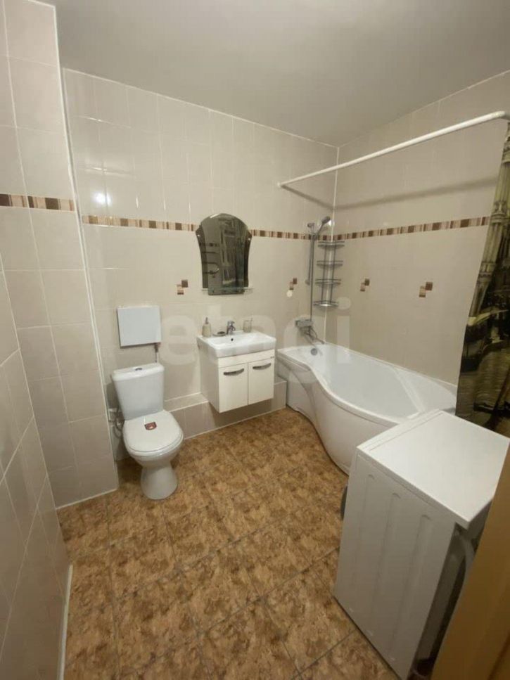 Студия улица Крестинского