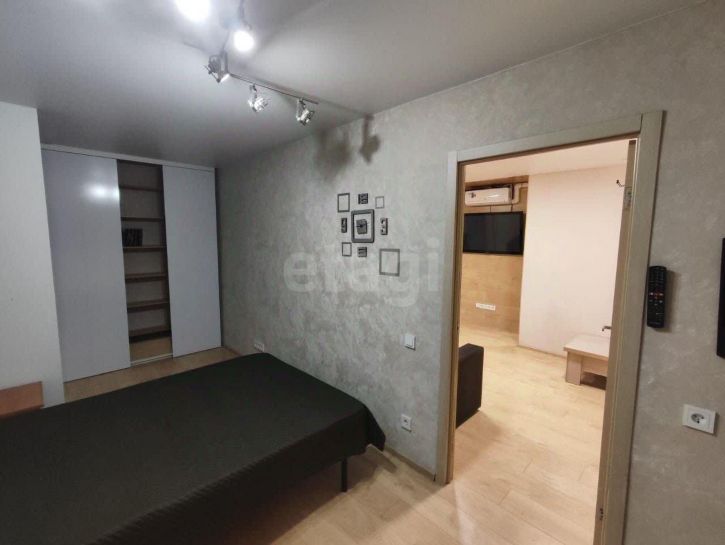 2-комн квартира Гурзуфская улица