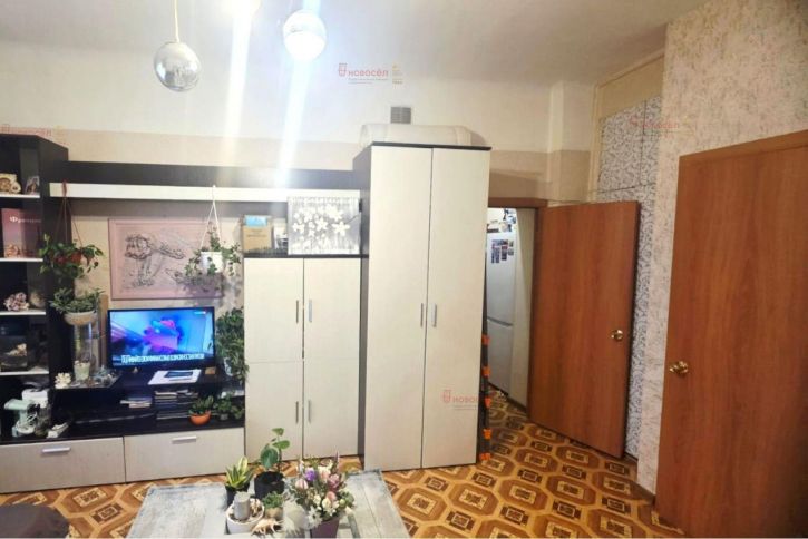 1-комн квартира Суворовский 3