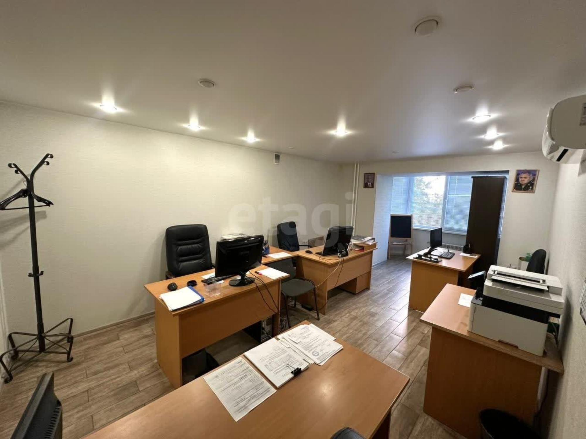 Сдать офис, помещение под офис за 155 000 рублей на улица Академика Шварца