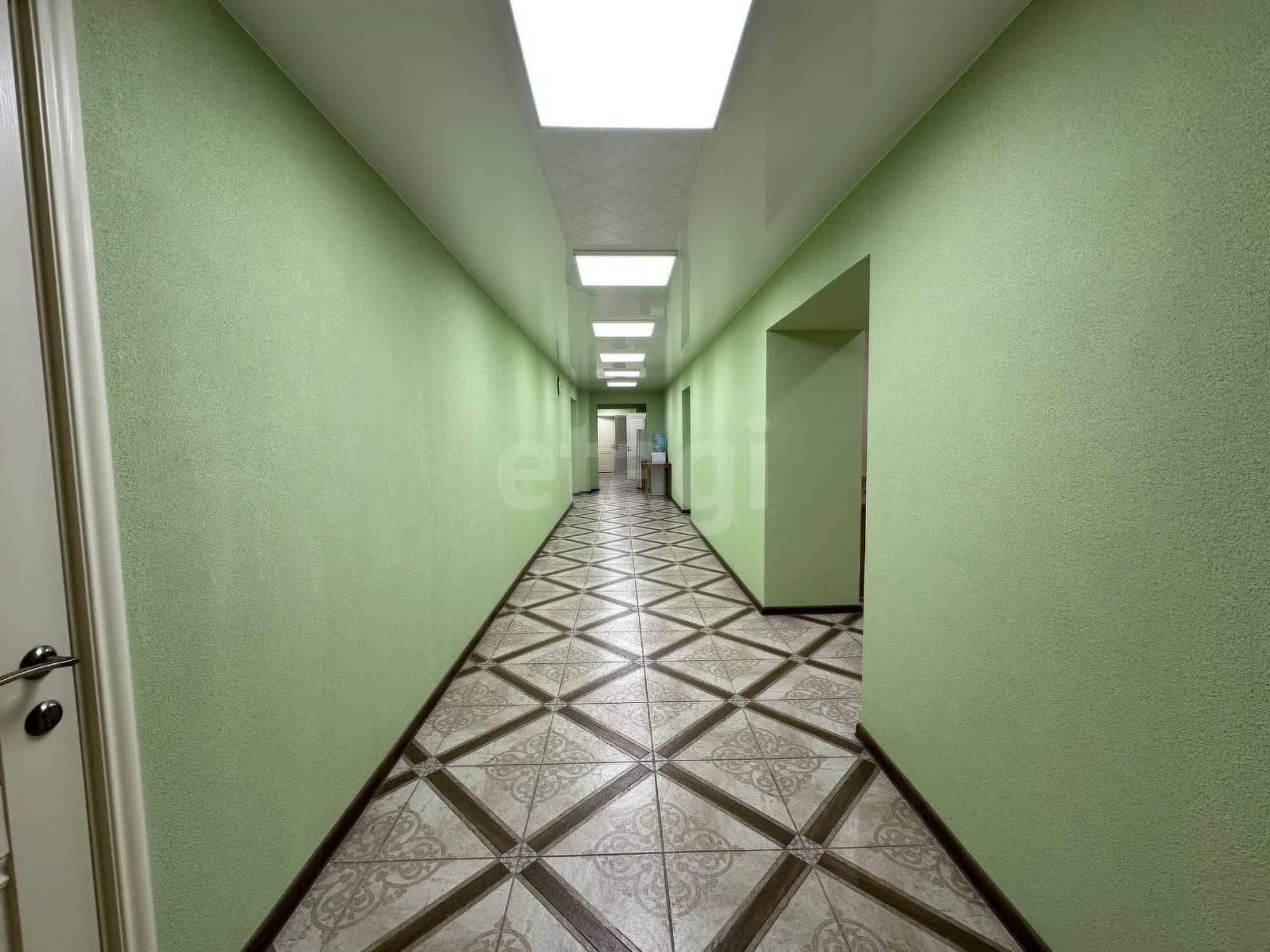 Сдать офис, помещение под офис за 155 000 рублей на улица Академика Шварца