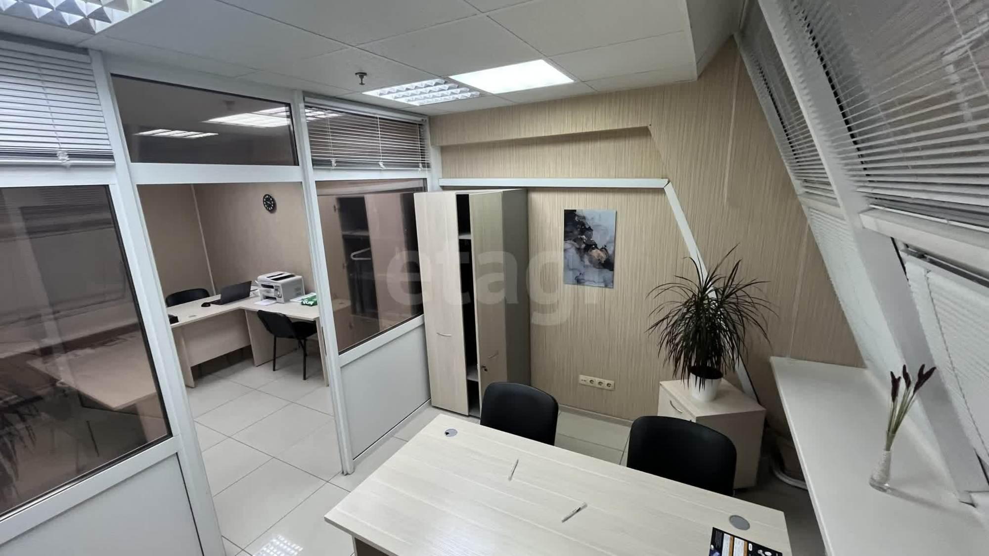 Купить офис, помещение под офис за 7 200 000 рублей на улица Хохрякова