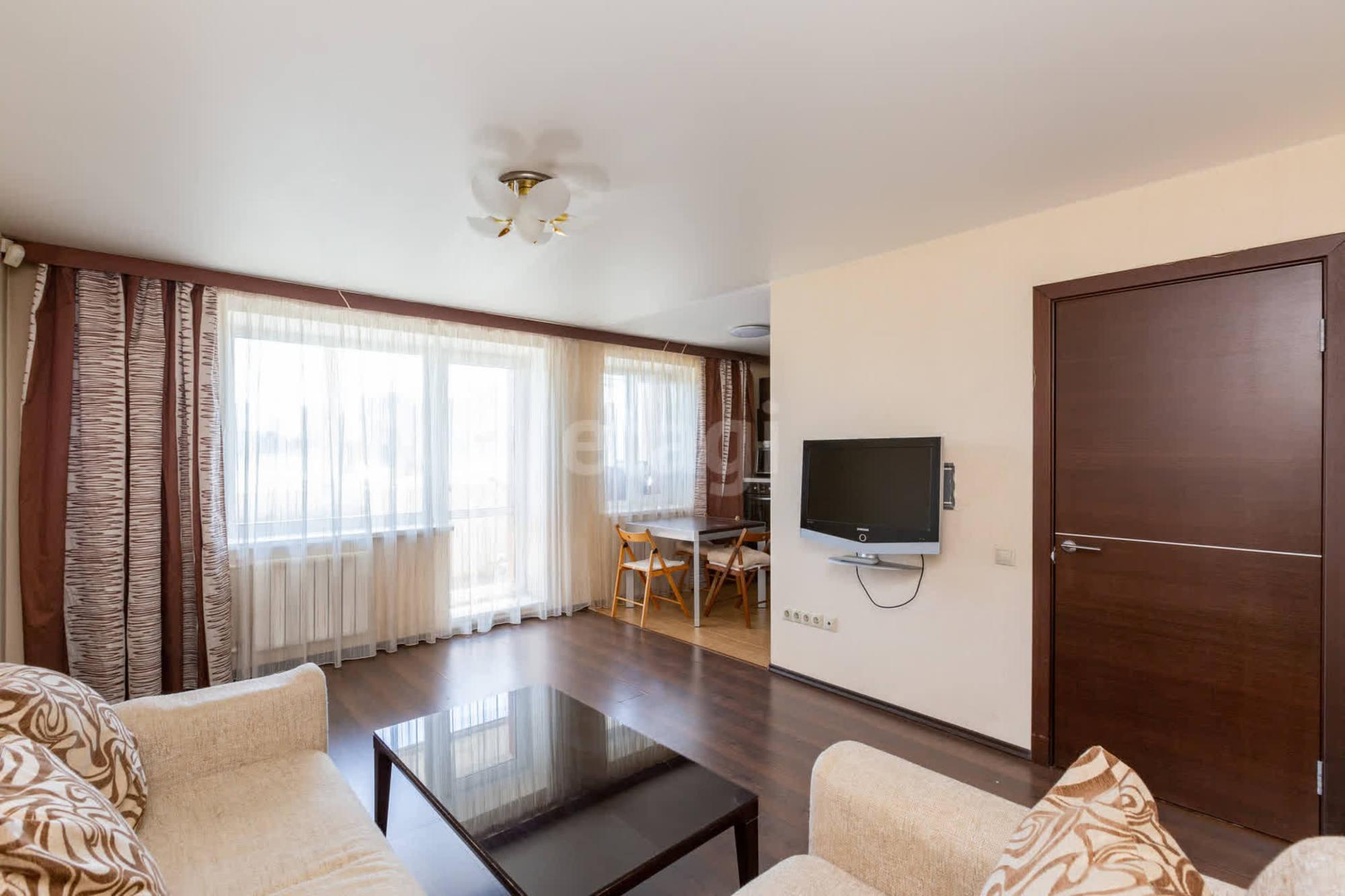 Сдать квартиру за 42 000 рублей на улица Фурманова