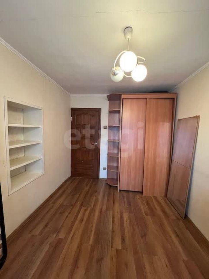 4-комн квартира Таёжная улица