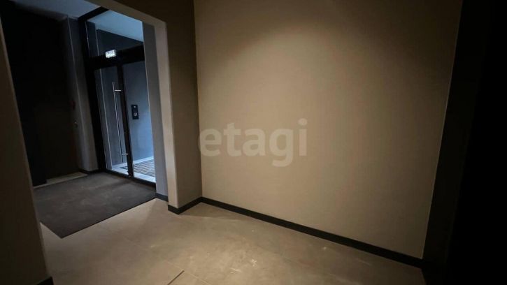 2-комн квартира улица Академика Ландау