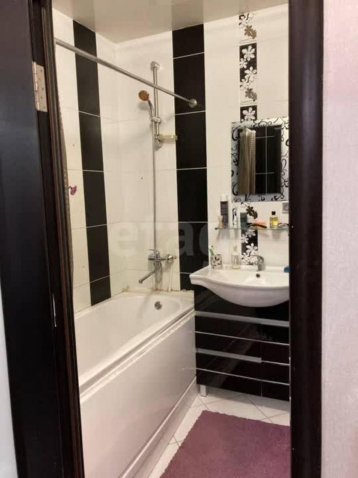 3-комн квартира улица Соболева