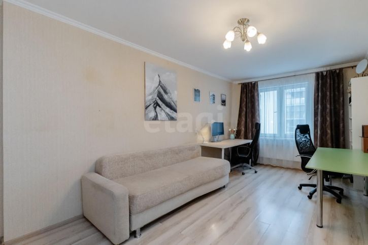 2-комн квартира улица Павла Шаманова