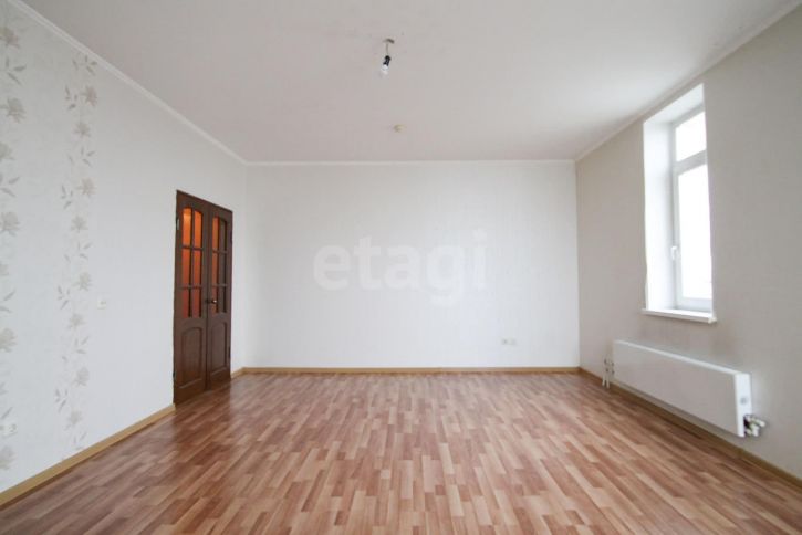 2-комн квартира улица Вилонова