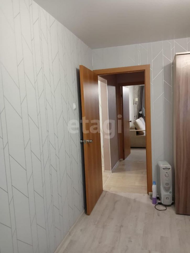 3-комн квартира улица Крауля