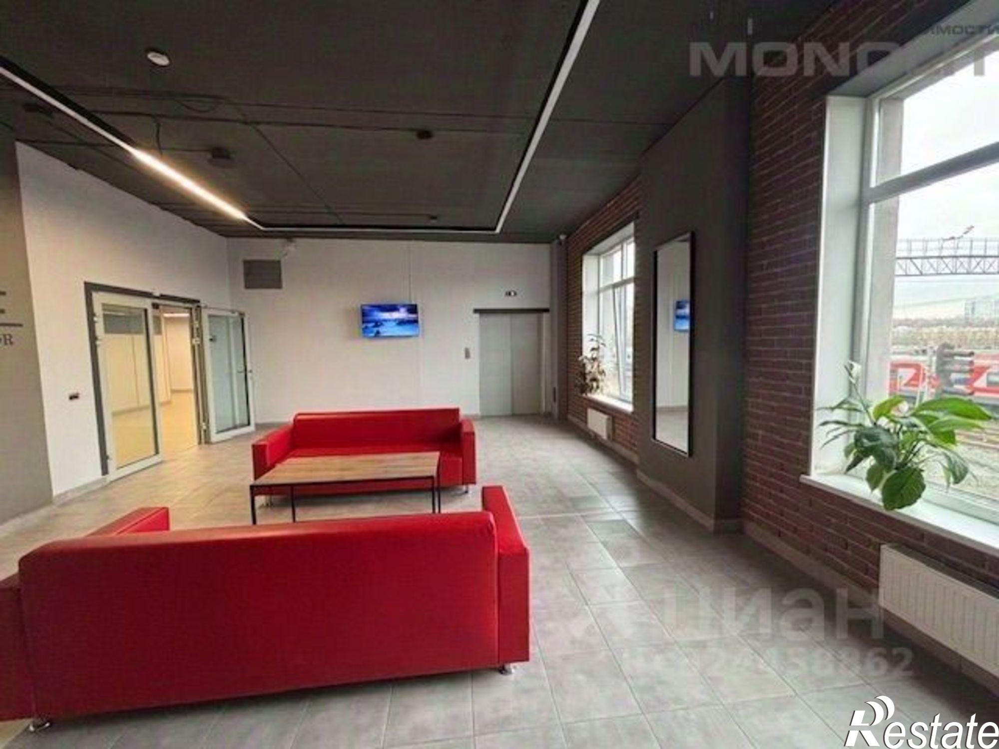 Сдать офис, помещение под офис за 190 000 рублей на Черепанова ул, 25